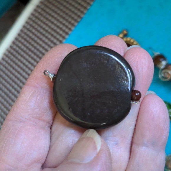 A413 Twelve Glass Pendants - Picture 2 of 14